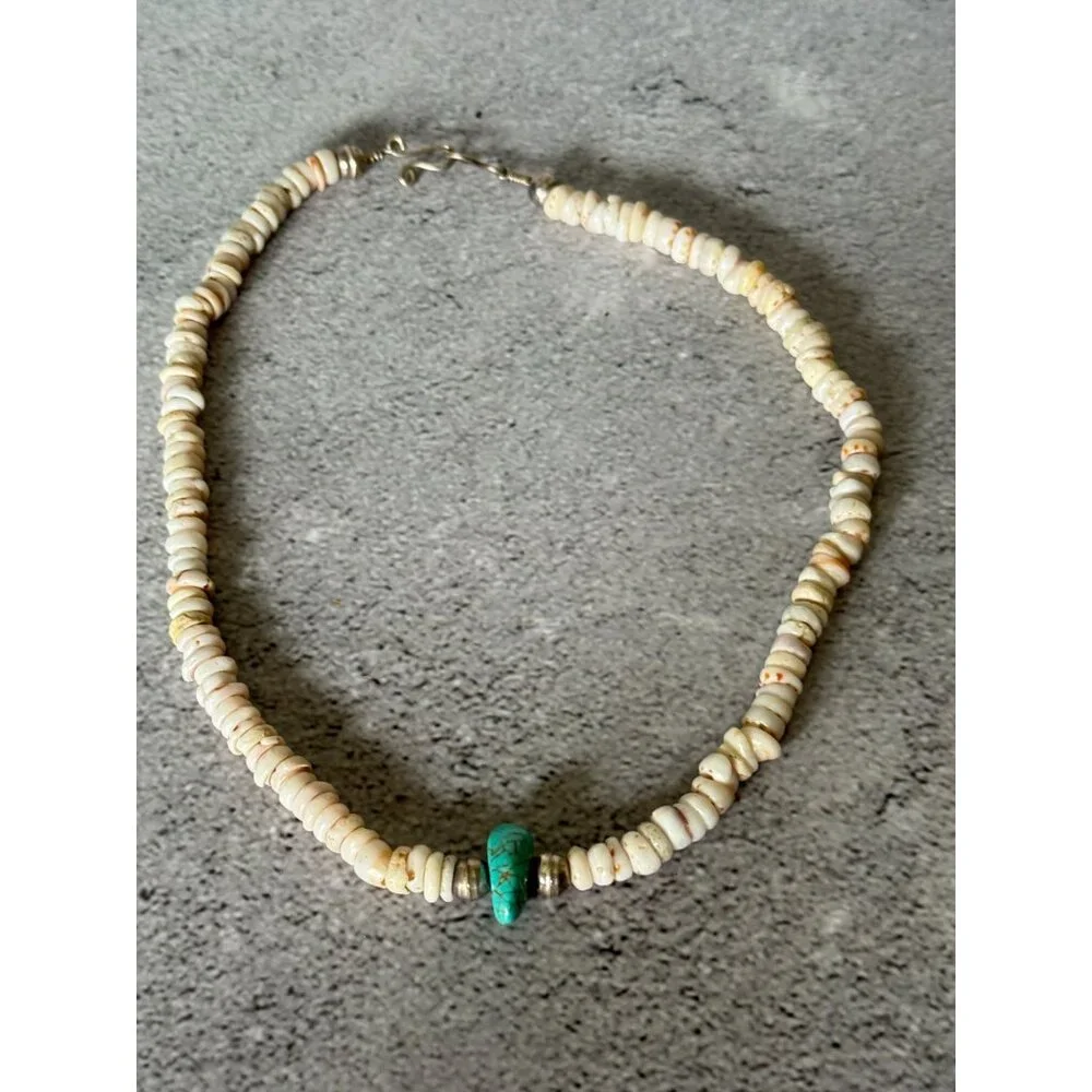 Old Southwestern Puka Oyster Shell Necklace Turquoise Accent & Sterling Silver - Picture 7 of 12
